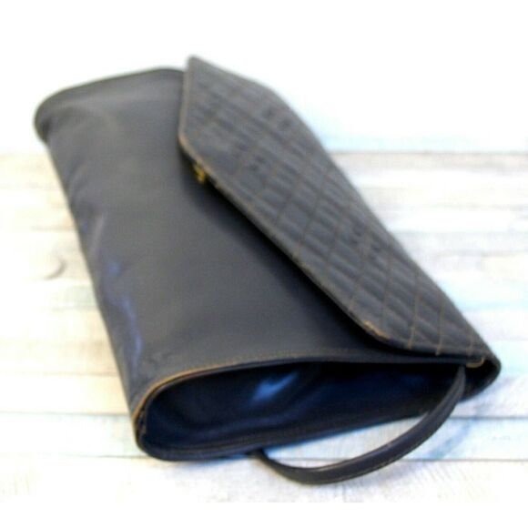 LITTLE DAISY ITALY GRAY GENUINE LEATHER QUILTED FLAP X-BODY SHOULDER BAG CLUTCH - Picture 5 of 11